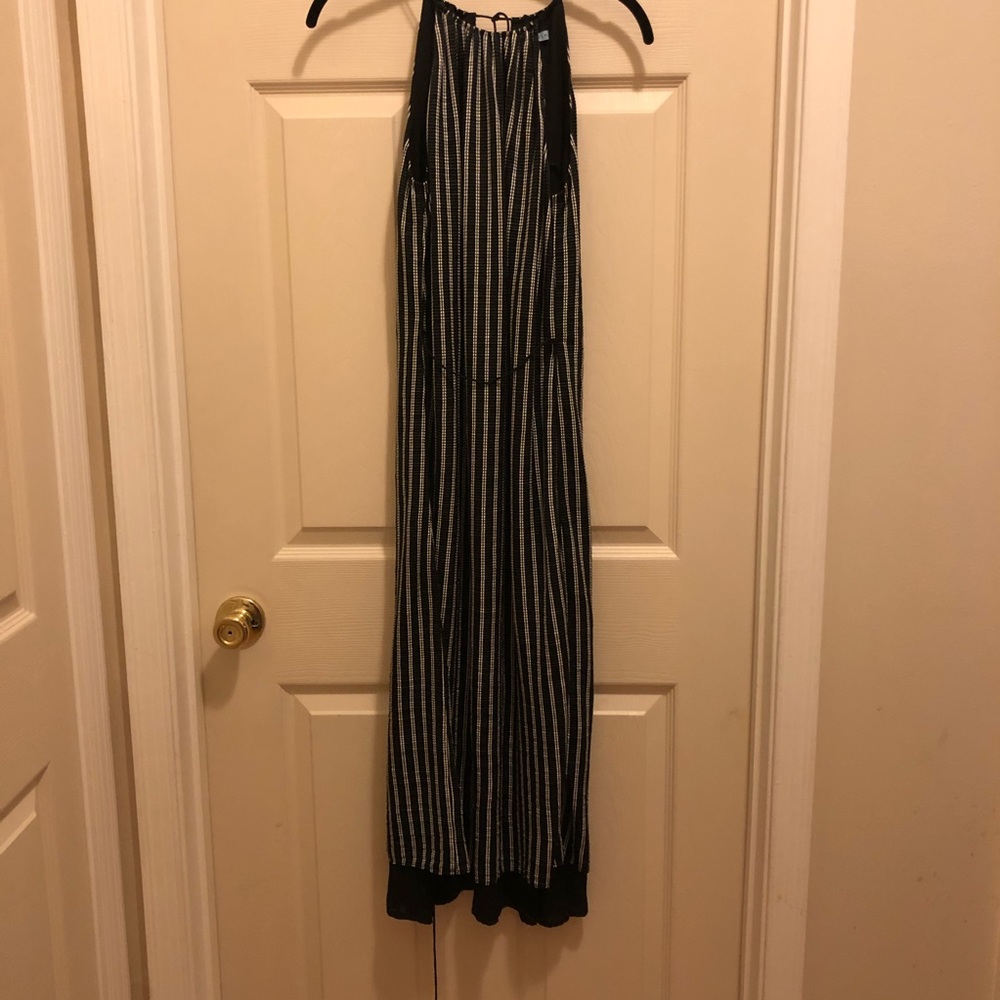 😊SALE~Maxi dress, drawstring neck
